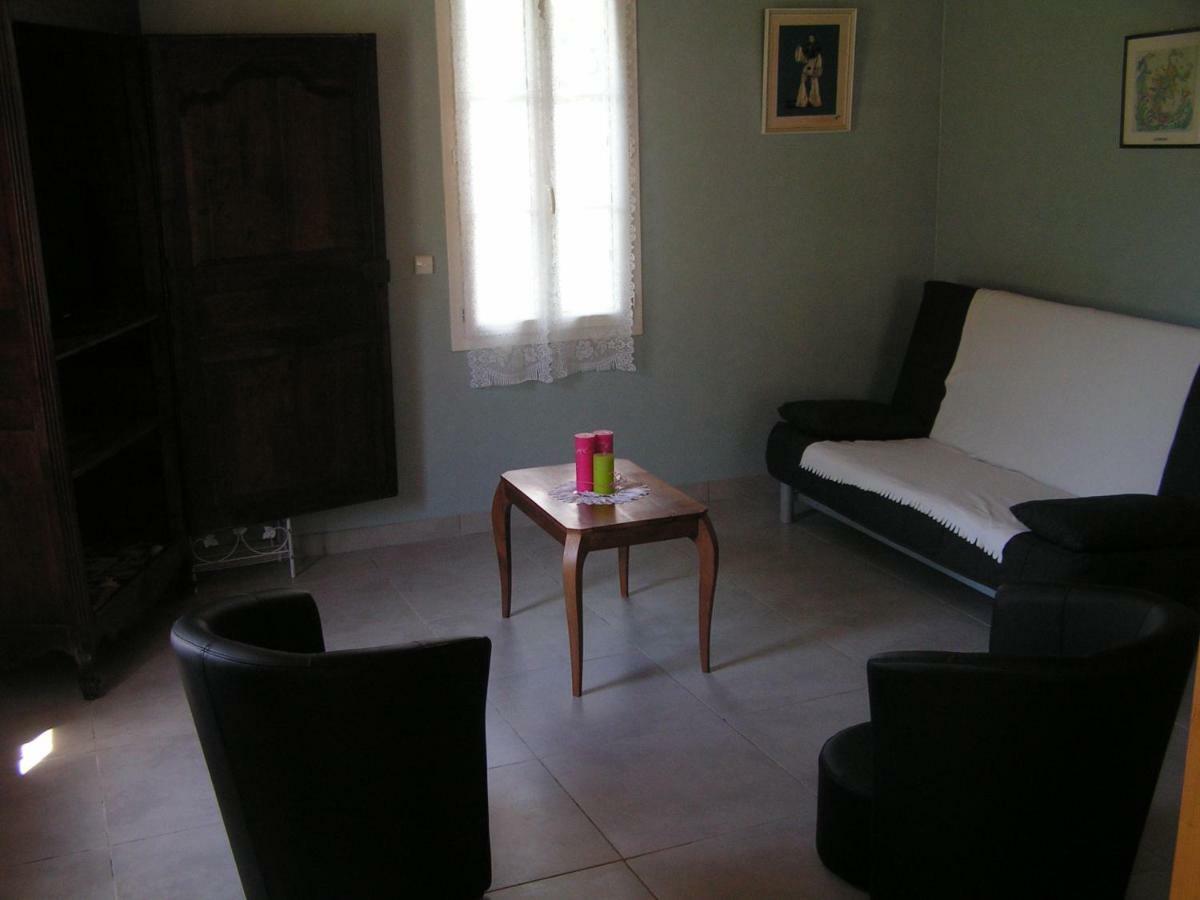 La Maison D'Amelie Saint-Fort-sur-Gironde Екстер'єр фото